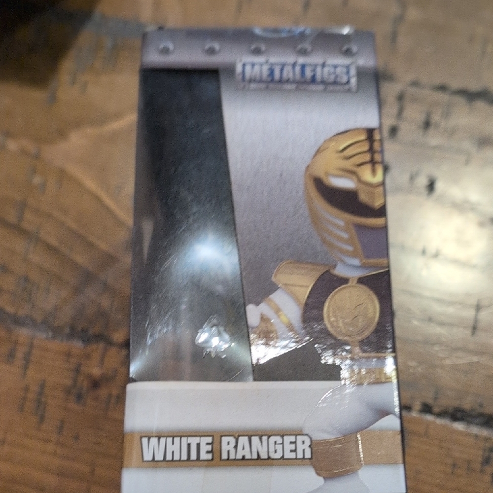 White Ranger Action Figure - Picture 2 of 6